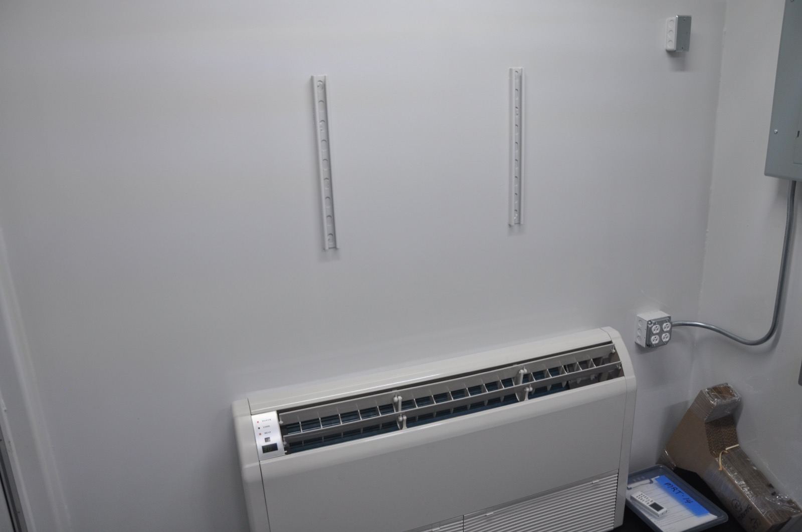 Interior climate control unit