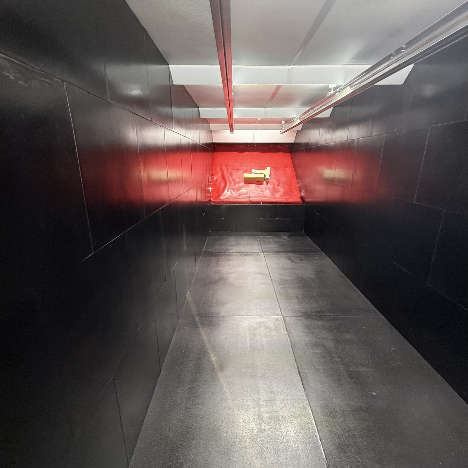 Rubber wall treatment and target retrieval tracks