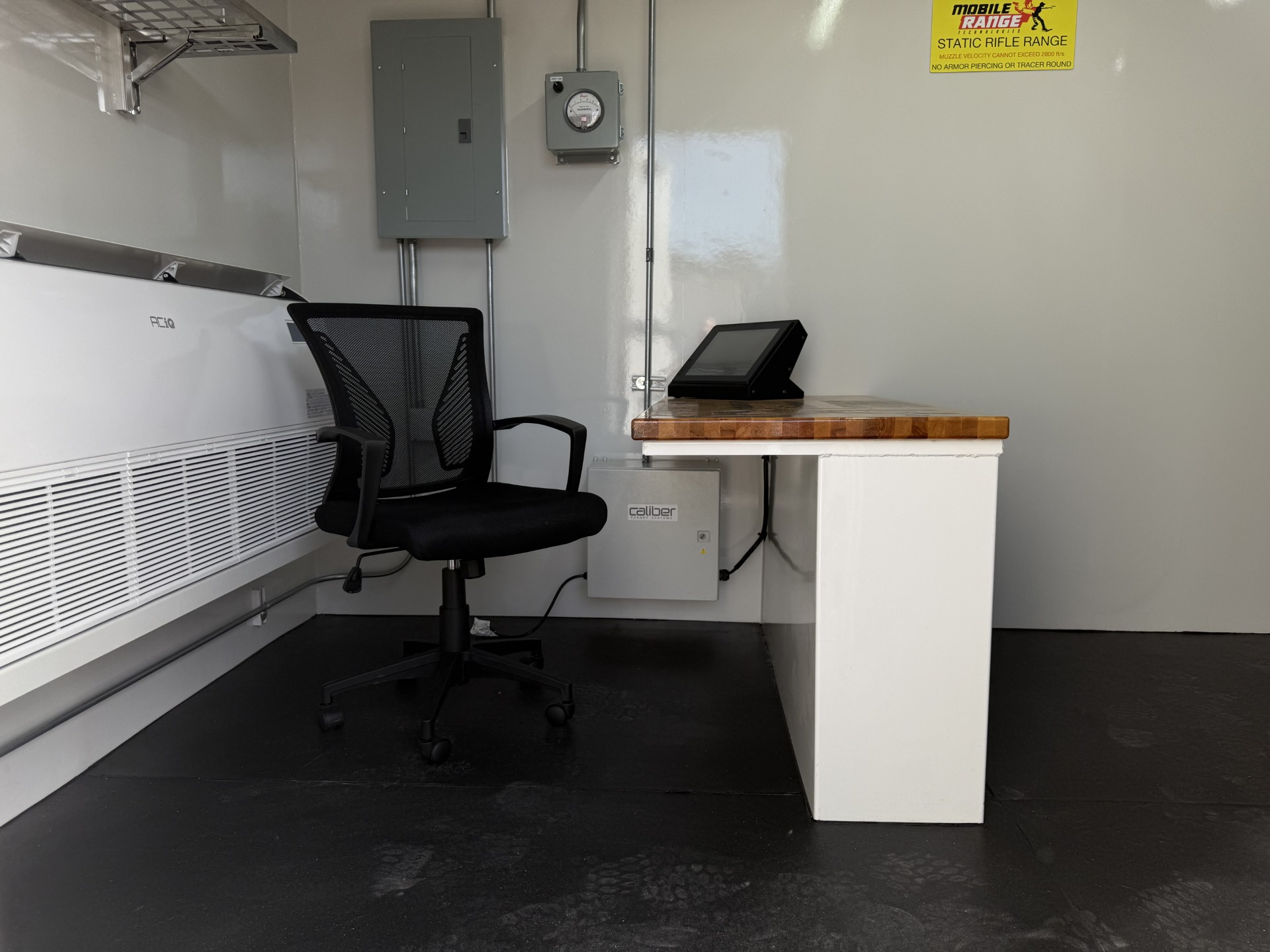 Range Officials Desk Side