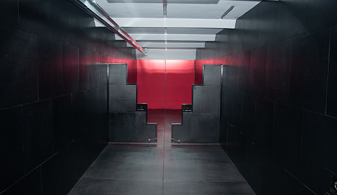 Indoor shooting range