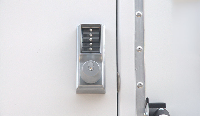Entry security door lock