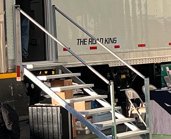 The Road King Trailer Entrance